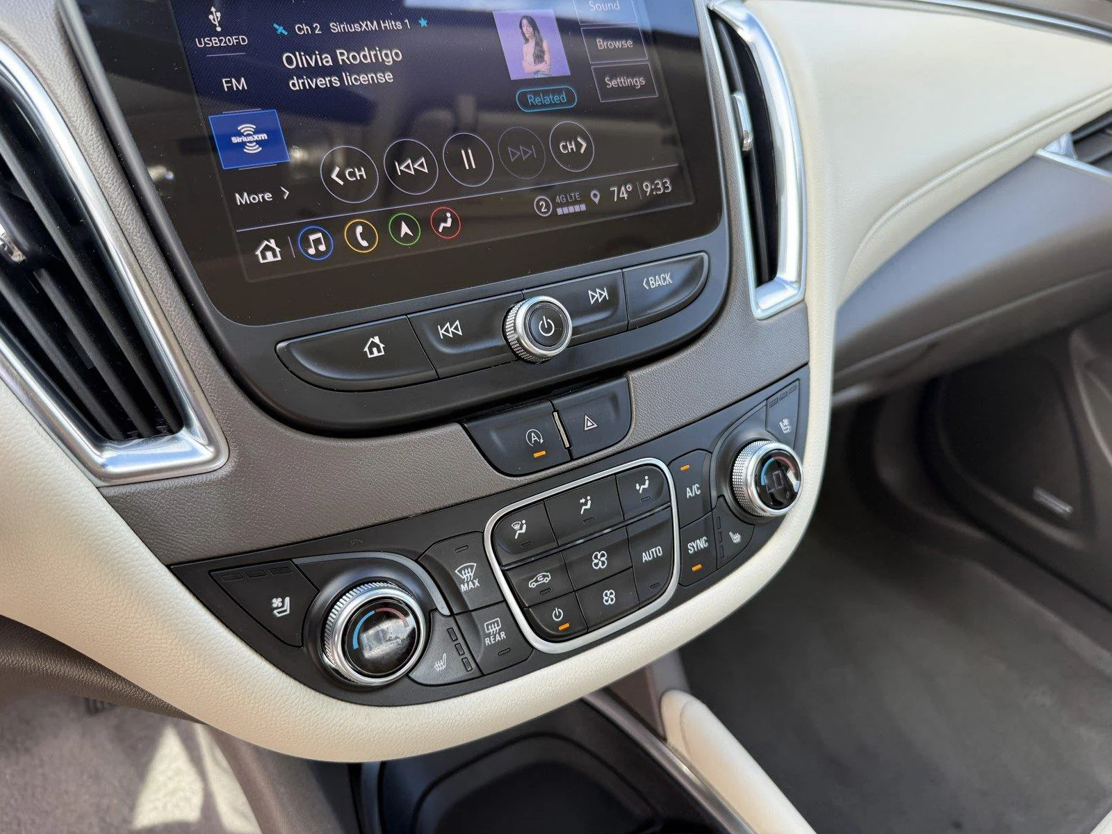 Certified Used 2024 Summit White Chevrolet LT image 19