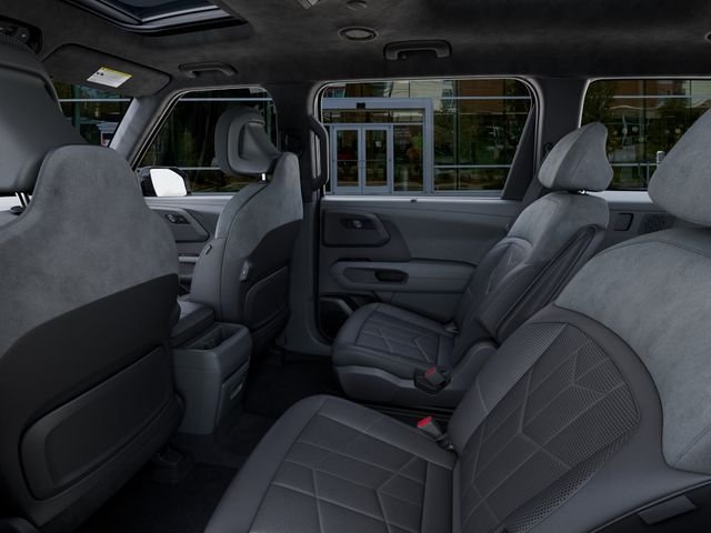 New 2027 Ebony Black Kia X-LINE SX PRESTIGE image 18