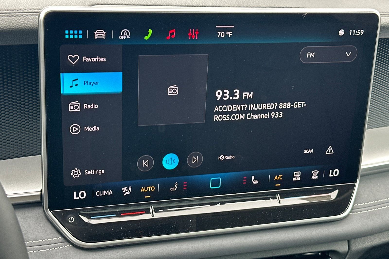 New 2026 Deep Black Pearl Volkswagen 2.0T SE image 18