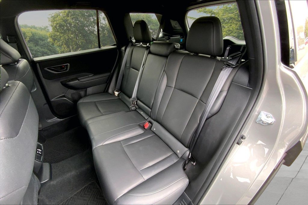 Used 2026 Beige Subaru Premium image 22