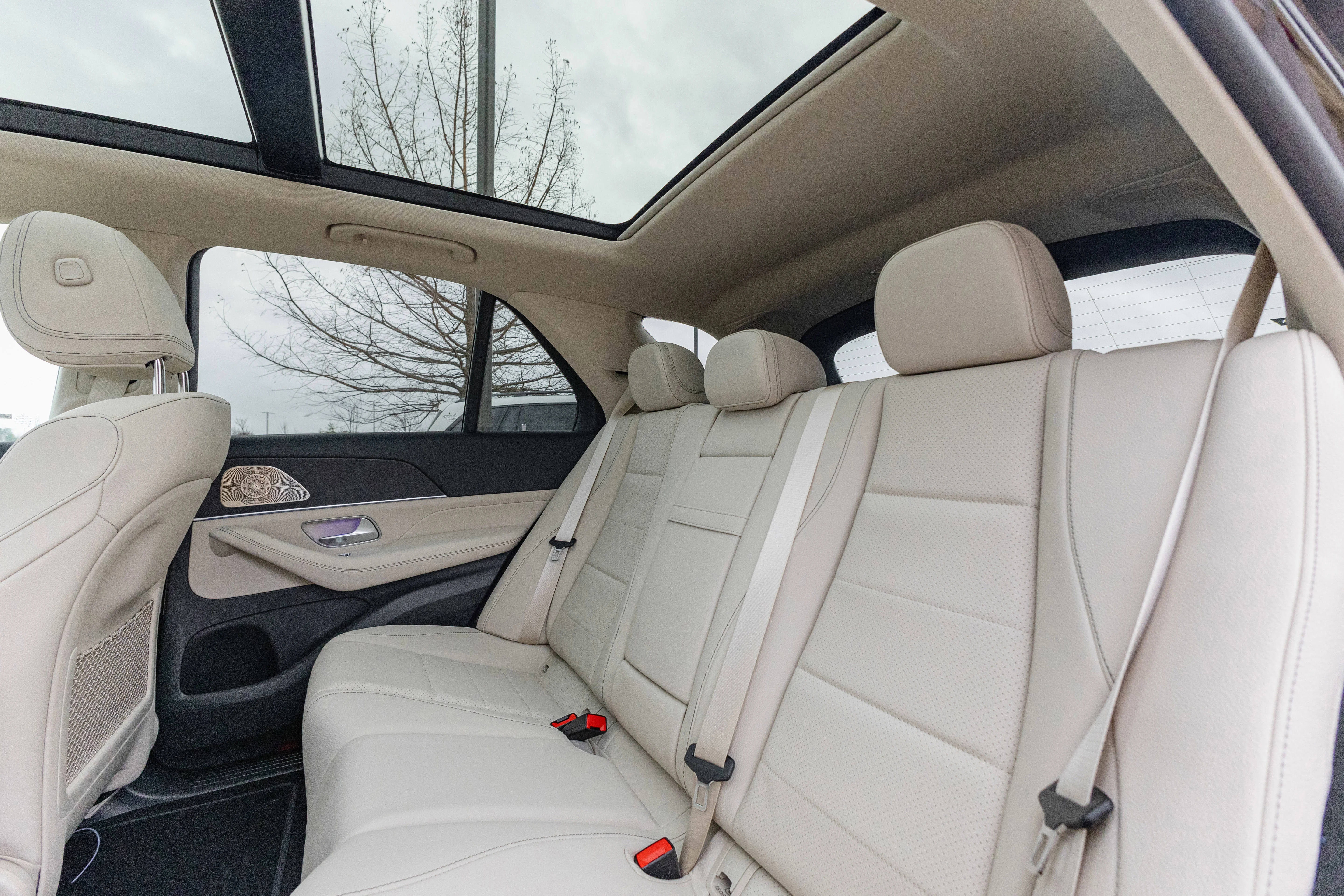 Used 2026 Obsidian Black Mercedes-Benz GLE 450 image 26
