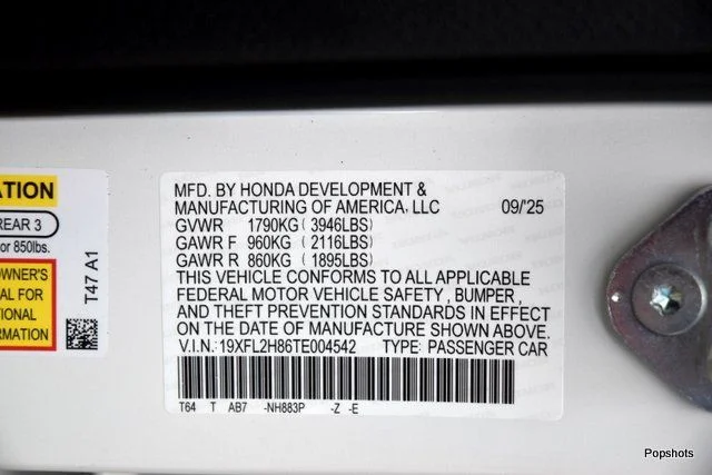 2026 Honda Civic Hatchback Sport - Photo 17