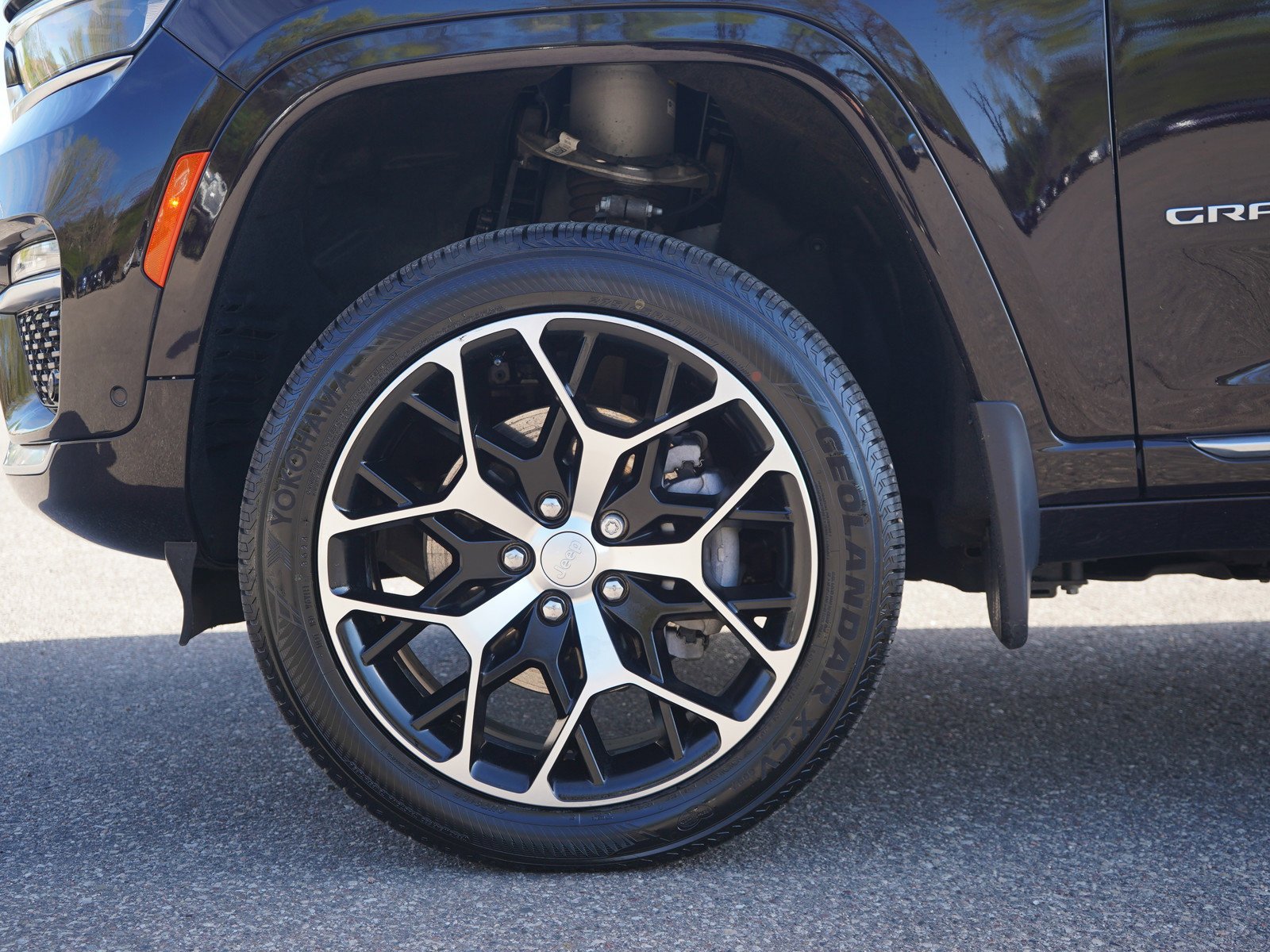 Used 2022 Ember Pearlcoat Jeep Summit Reserve 4Xe image 33