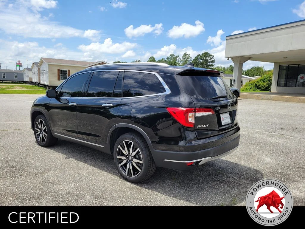 Used 2021  Honda Touring image 4