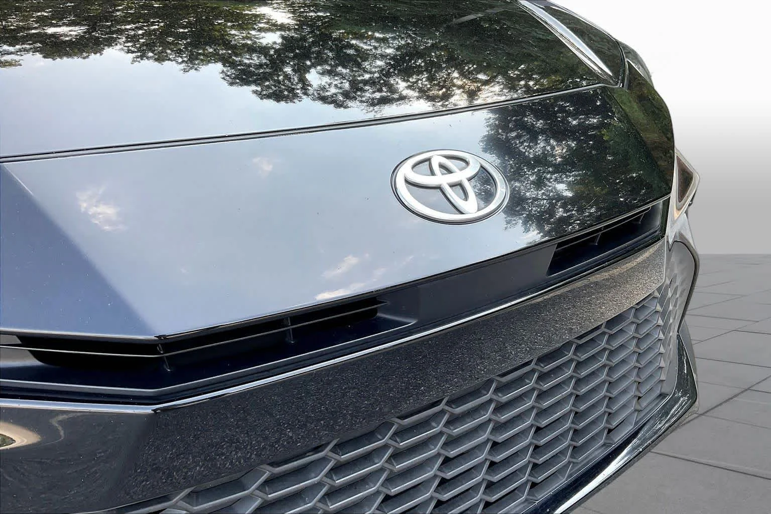 Used 2025 Midnight Black Metallic Toyota SE image 29