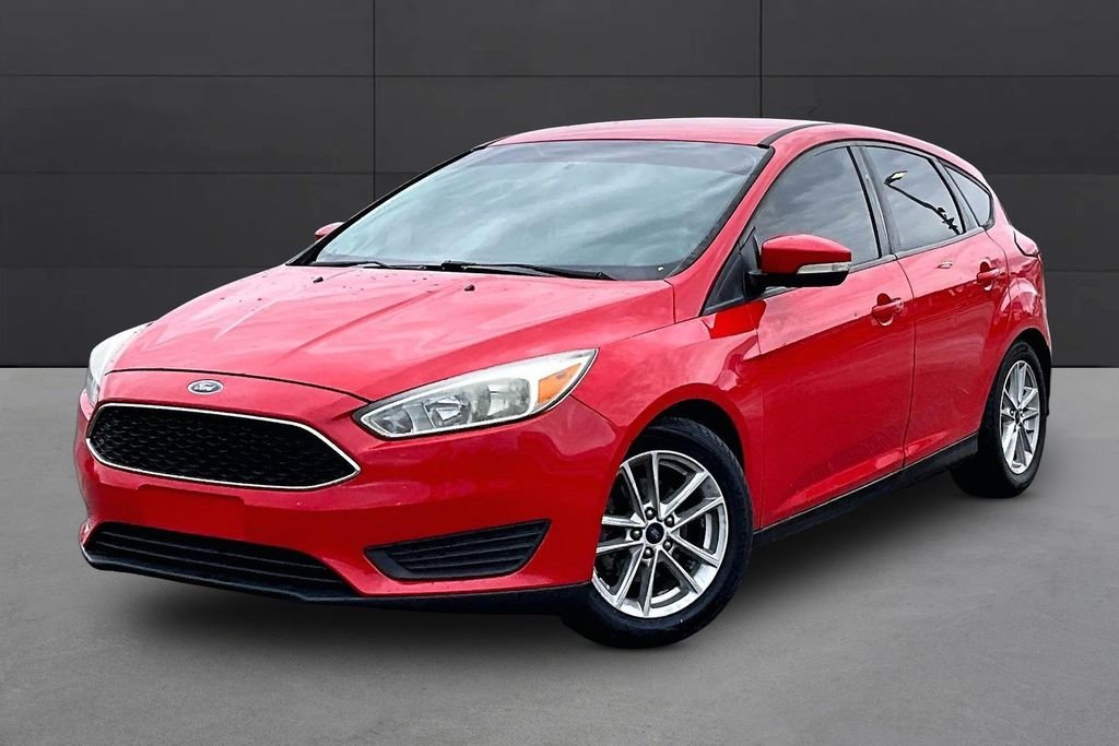 2016 Ford Focus 5 Door Hatch SE's photo