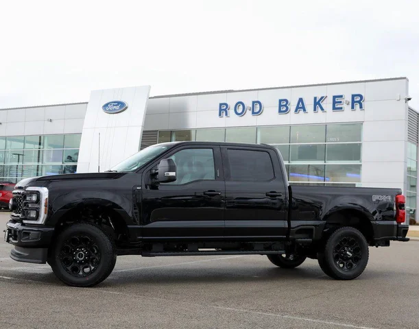 2026 Ford Super Duty F-350® XLT