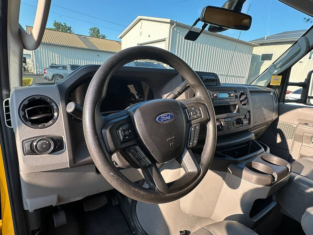 Used 2022 Yellow Ford CUTWY image 21