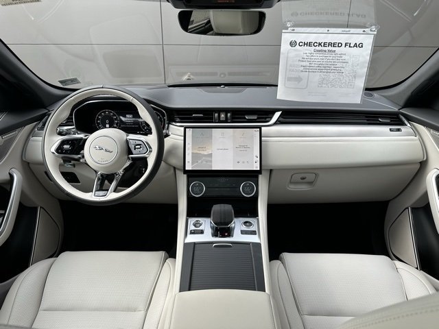 2026 Jaguar F-Pace R-Dynamic S - Photo 19