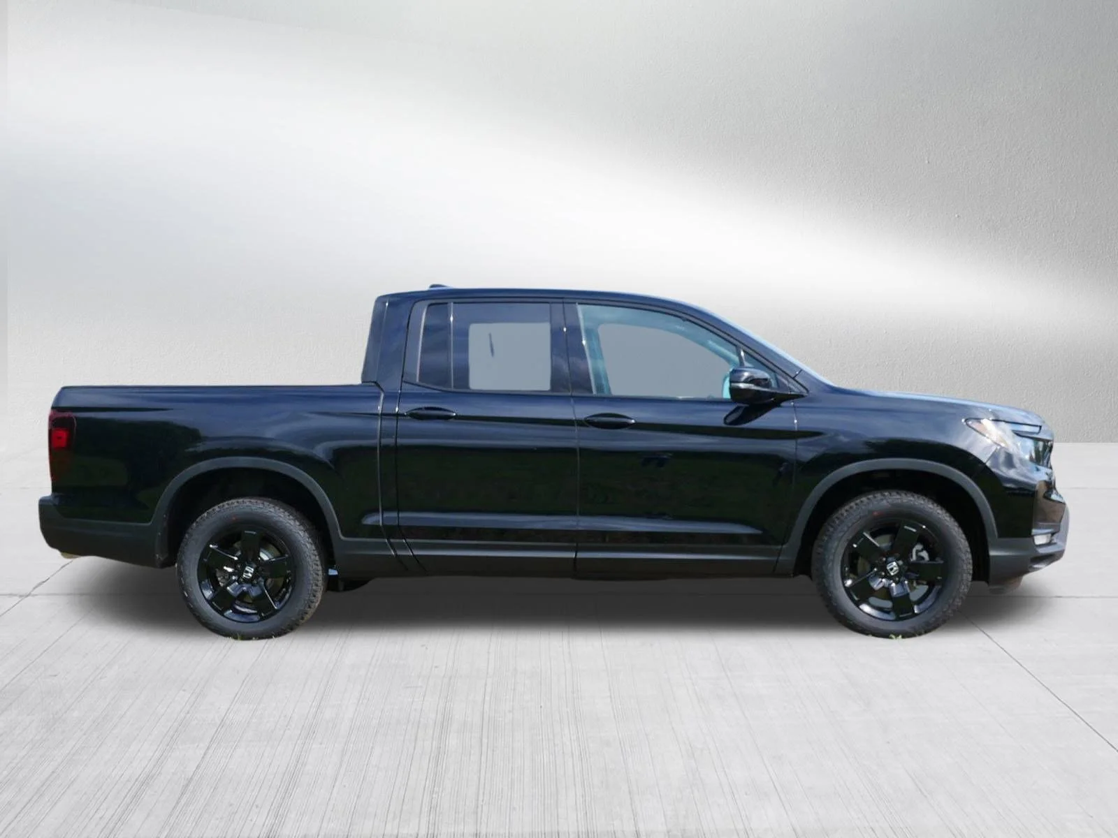 2026 Honda Ridgeline Black Edition - Photo 8