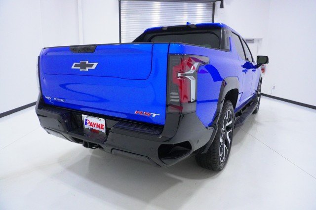 2025 Chevrolet Silverado EV RST - Photo 7