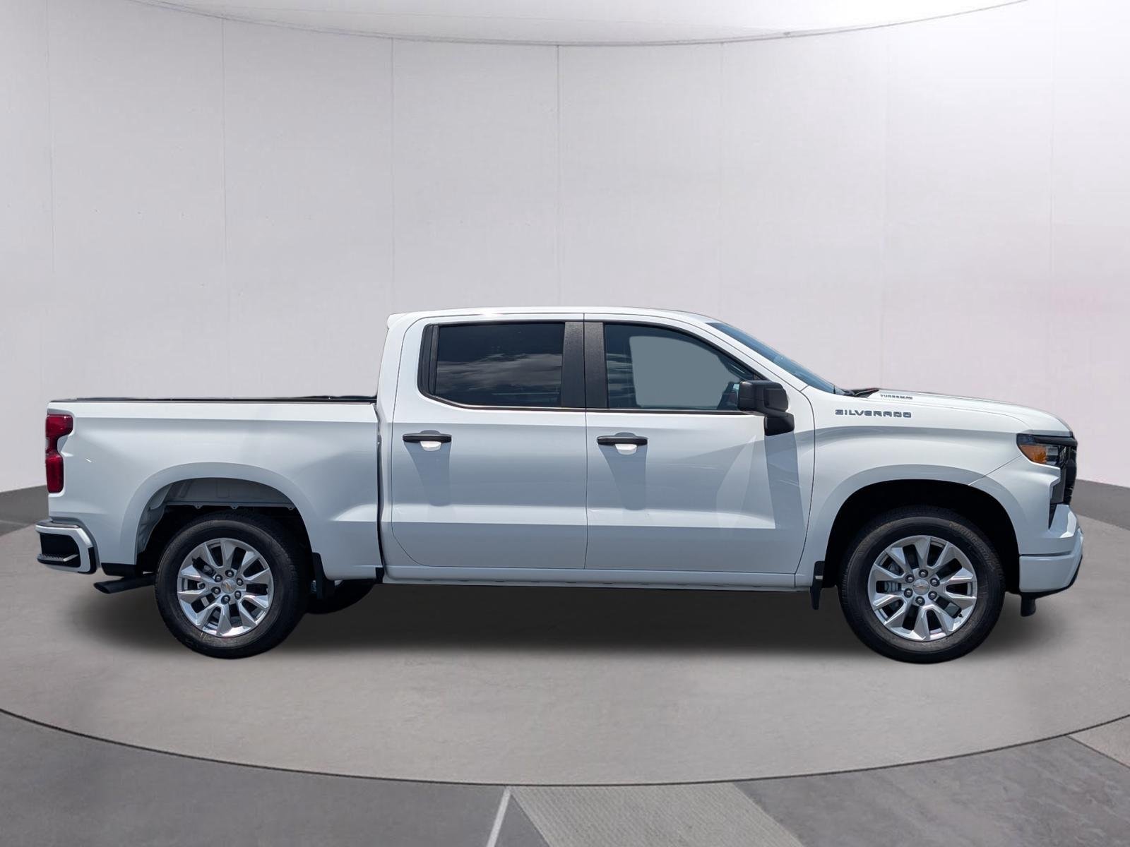 2026 Chevrolet Silverado 1500 Custom - Photo 8