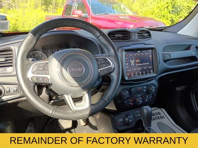 Used 2023 Red Jeep Latitude image 10