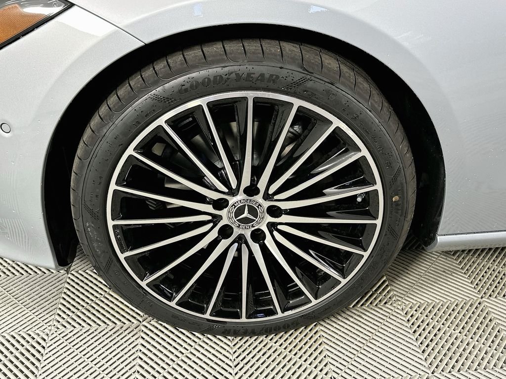 Used 2026 Silver Mercedes-Benz C 300 image 33