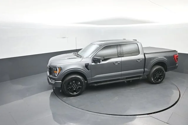 Certified Used 2023 Gray Metallic Ford XLT image 28