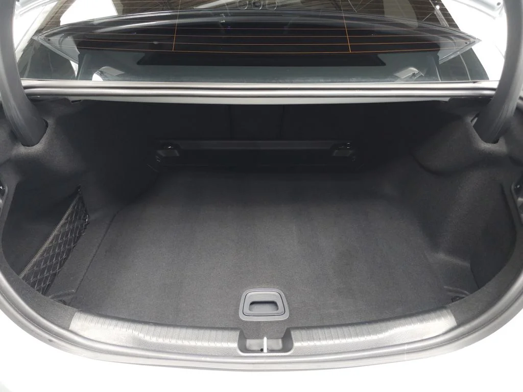 Used 2023 Cirrus Silver Metallic Mercedes-Benz C 43 AMG® image 33
