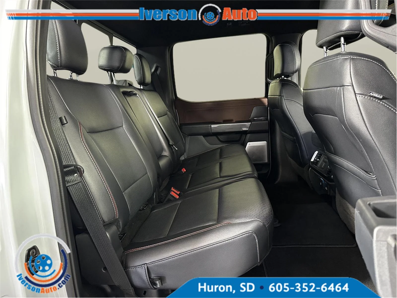 Used 2022 Space White Ford LARIAT image 30