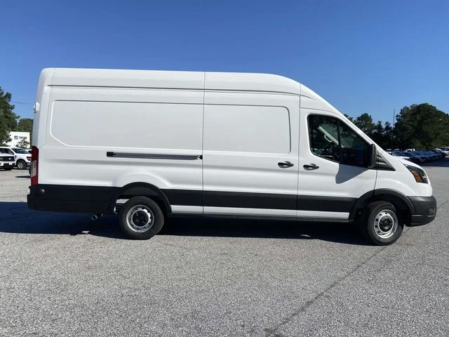 New 2026 White Ford Base image 2