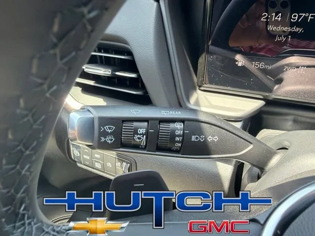 New 2026 Summit White GMC Elevation image 28
