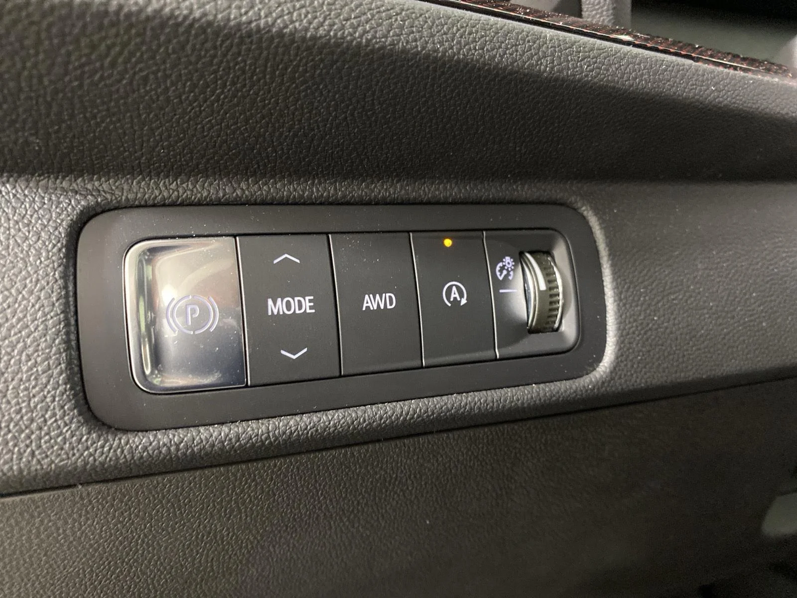Used 2024 Sterling Gray Metallic Chevrolet Z71 image 14