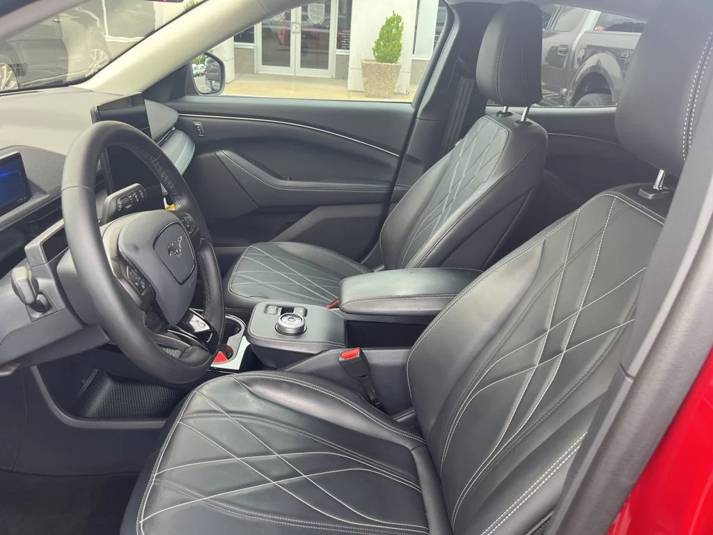 Used 2024 Rapid Red Metallic Tinted Clearcoat Ford Select image 15