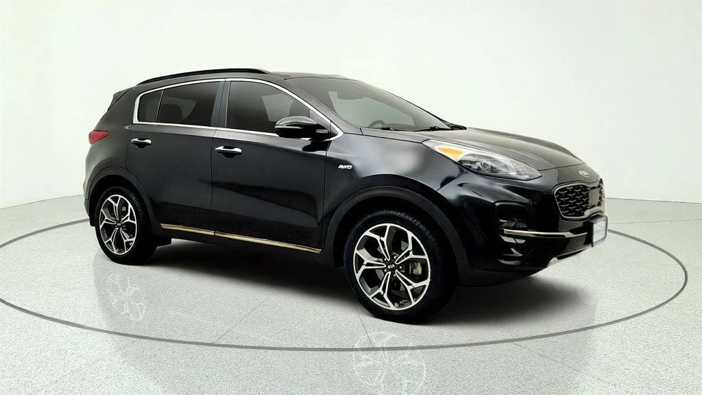 Used 2021 Black Cherry Kia SX Turbo AWD image 3