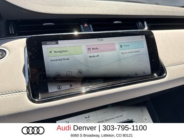 Used 2020 Silver Land Rover First Edition image 6