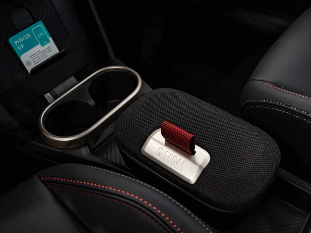 2026 MINI Hardtop 2 Door S - Photo 36