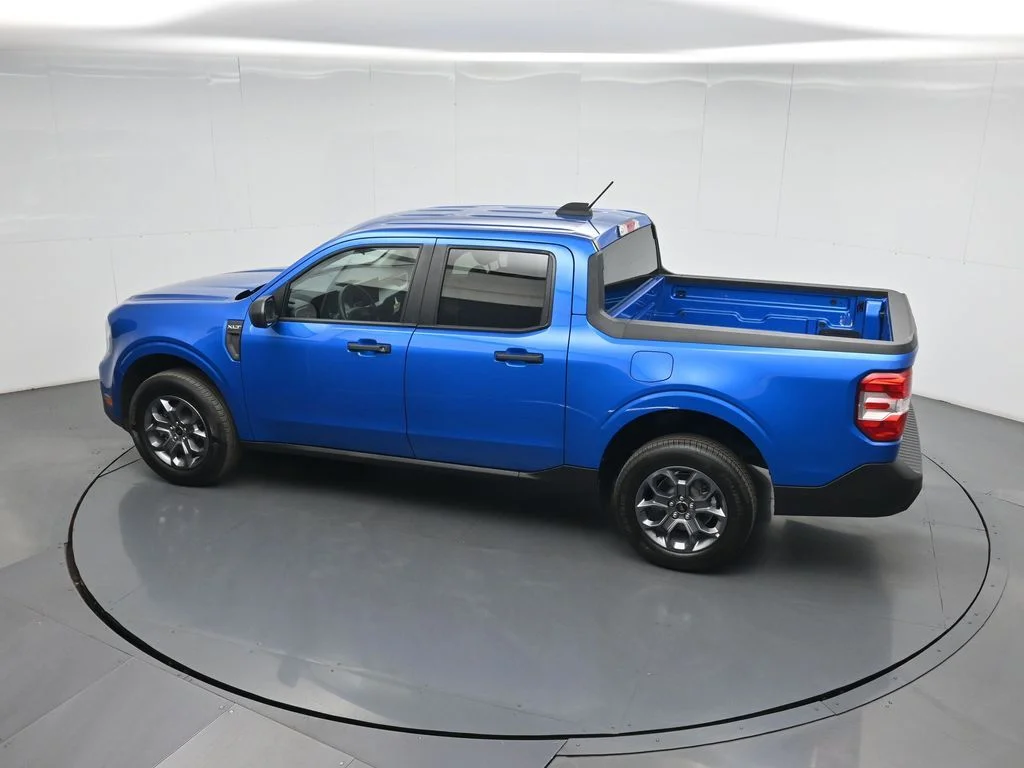 Certified Used 2026 Blue Ford XLT image 41