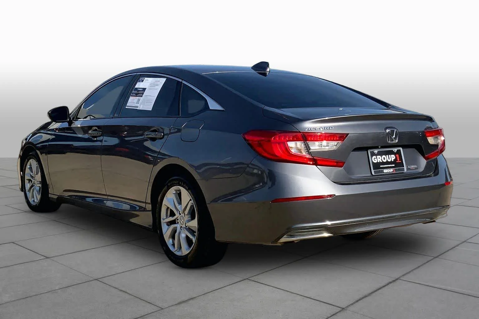 Used 2019 Modern Steel Metallic Honda LX 1.5T image 10