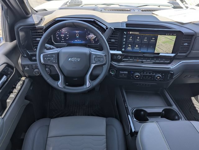 2026 Chevrolet Silverado 2500 HD ZR2 - Photo 4