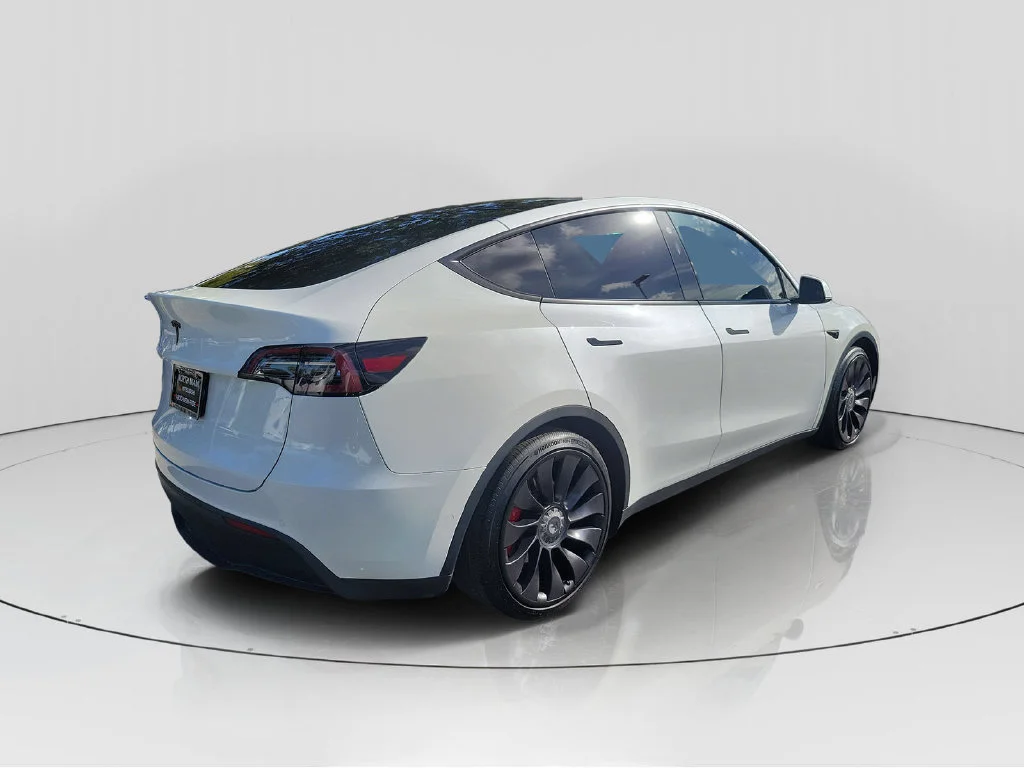 Used 2022 White Tesla Performance image 8