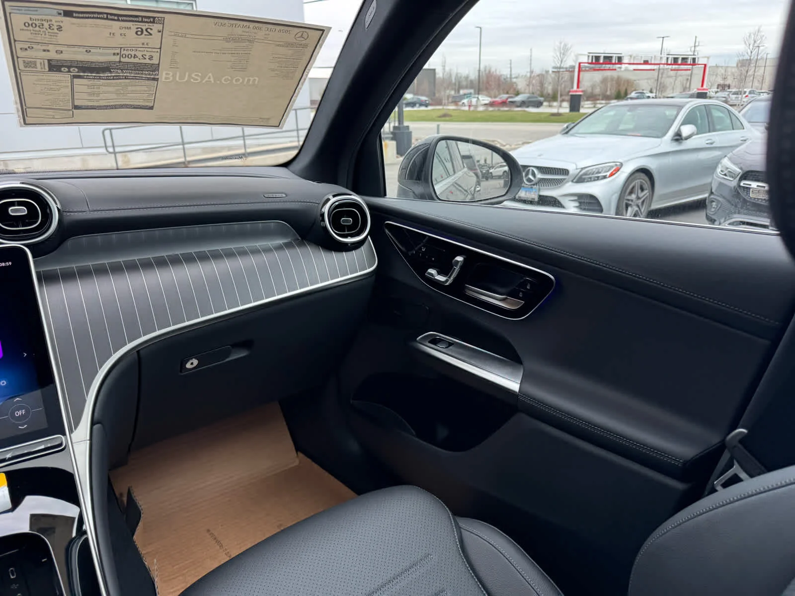 New 2026 Black Mercedes-Benz GLC 300 image 37