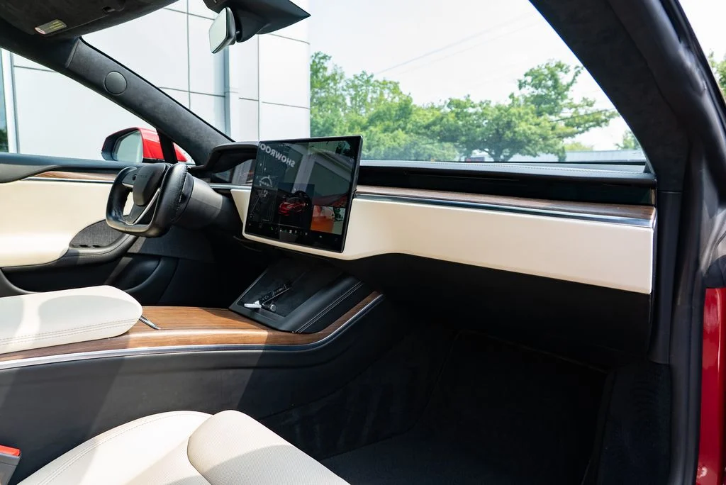 Used 2022 Red Tesla Base image 24