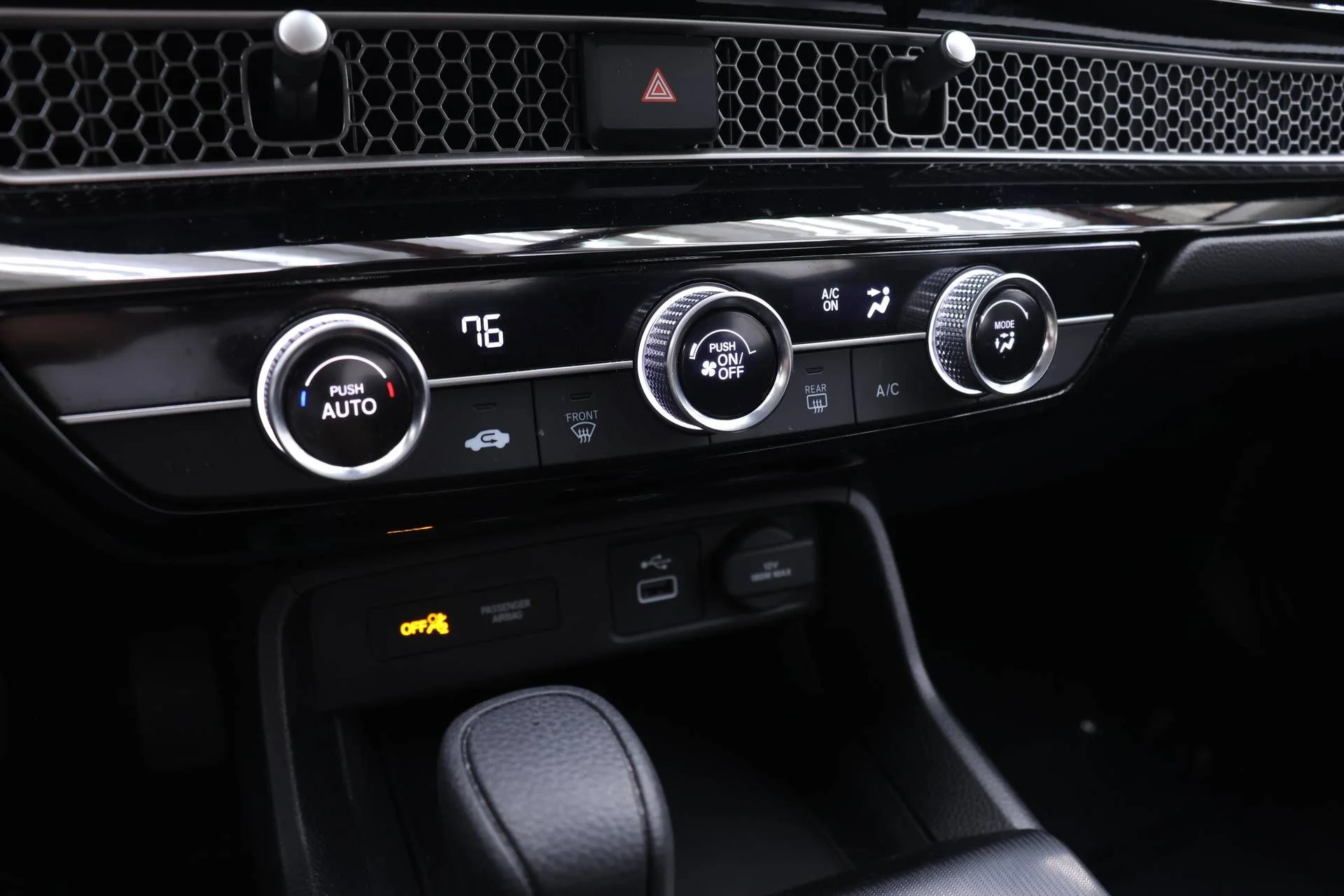 2024 Honda Civic LX - Photo 6
