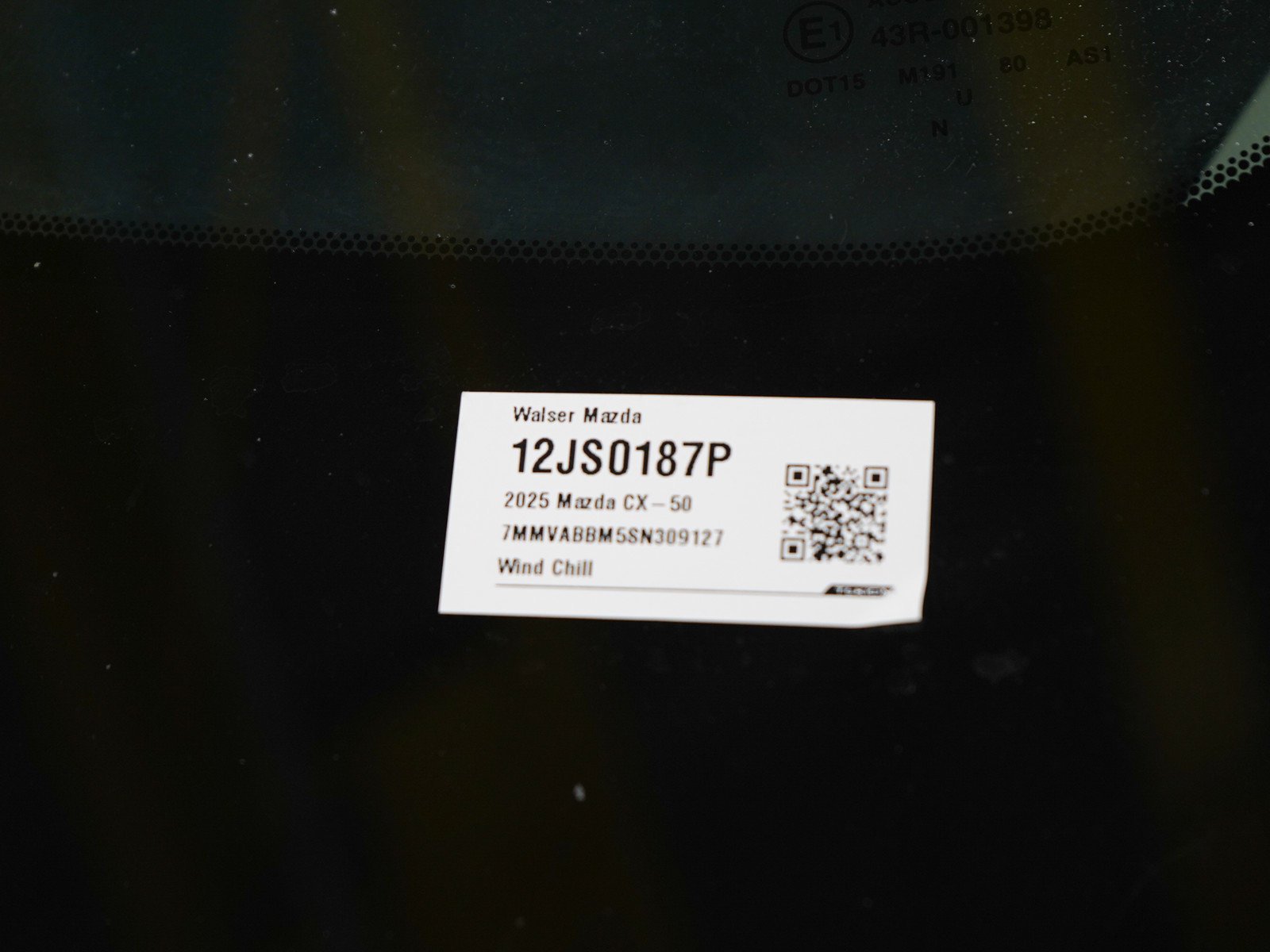 Used 2025 Wind Chill Pearl Mazda 2.5 S Preferred Package image 28