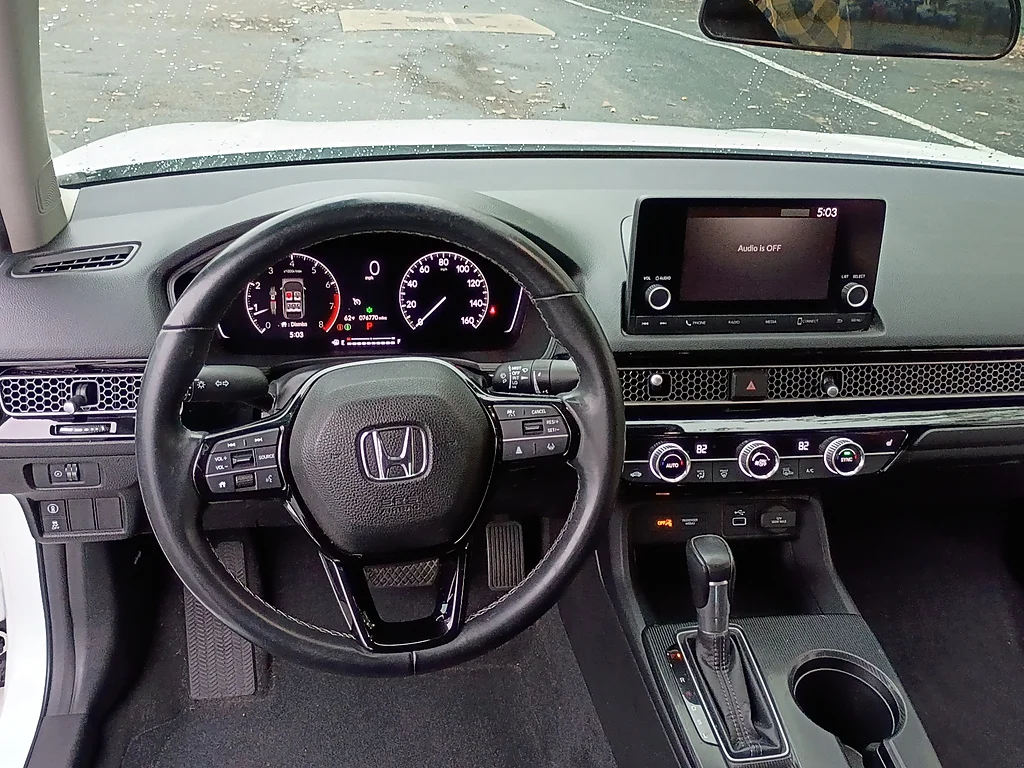Certified Used 2022 WHITE Honda EX image 12