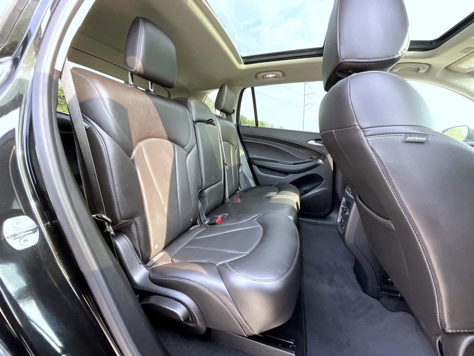 Used 2020 Black Buick Essence image 20