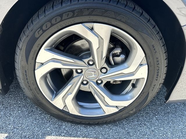 Used 2020  Honda EX-L image 8