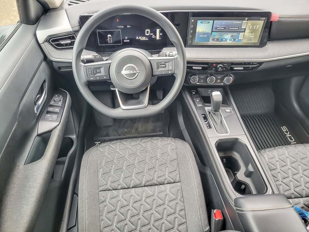 Used 2025 Super Black Nissan SV image 11