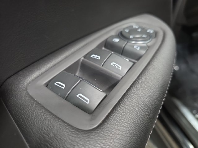 Used 2020 Black Cadillac Premium Luxury image 27