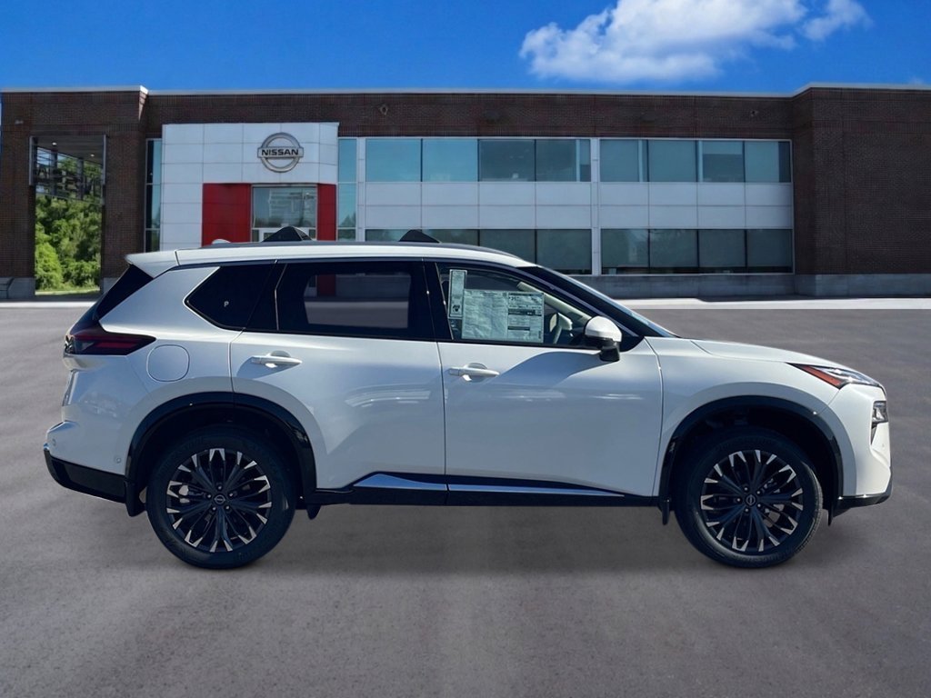 New 2026 Everest White Pearl Tricoat Nissan Platinum image 6