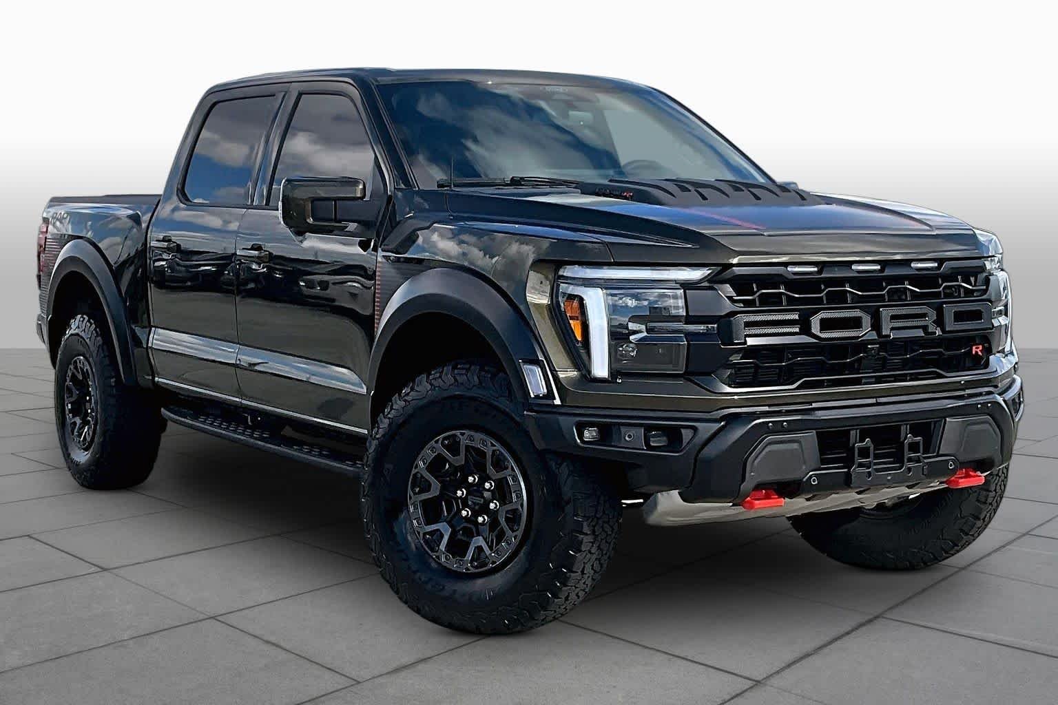 Used 2026 Shelter Green Ford Raptor image 2