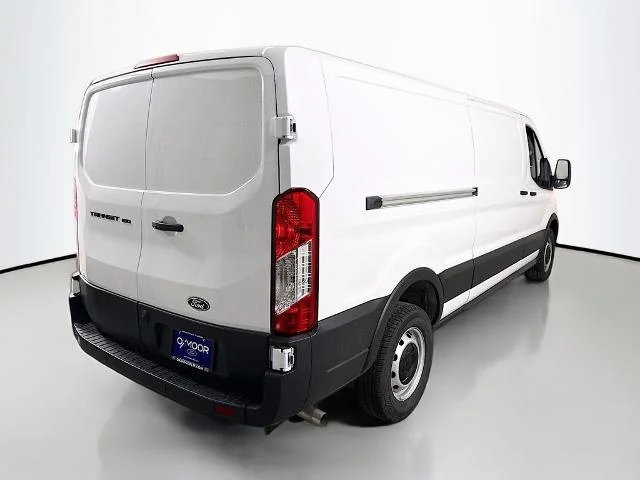 New 2026 Oxford White Ford Cargo Van image 35