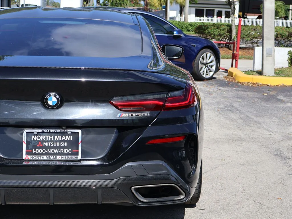 2020 BMW 8 Series M850i - Photo 16