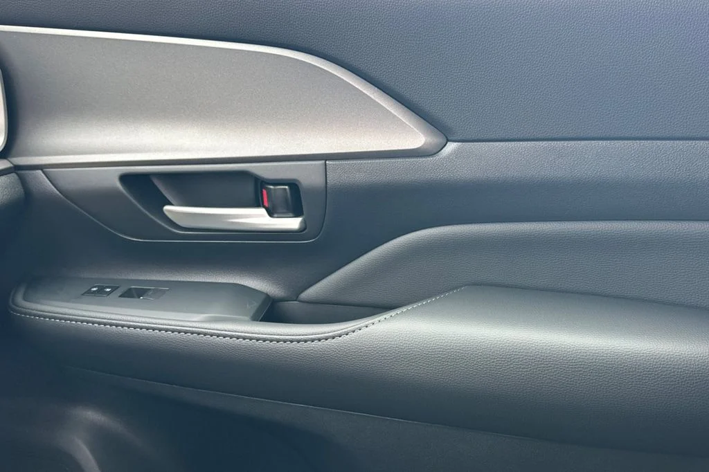 New 2026 Celestial Silver Metallic Toyota  XLE image 21