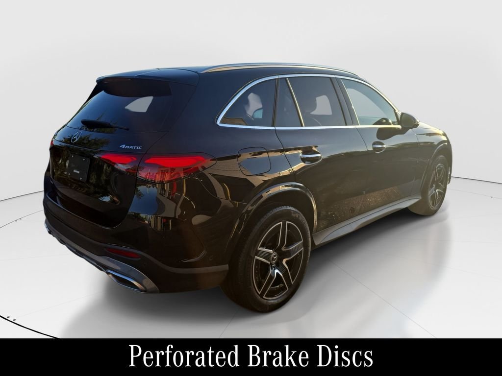 Certified Used 2024 Black Mercedes-Benz GLC 300 image 6