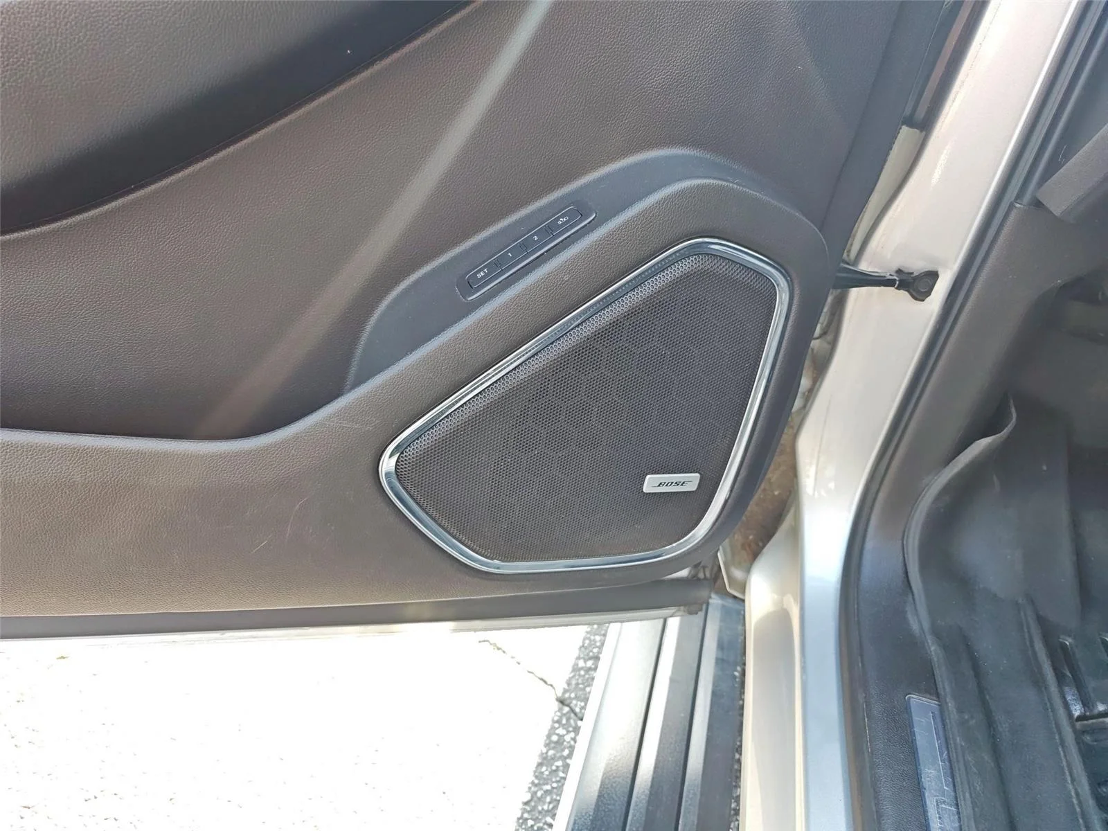 Used 2016 Silver Ice Metallic Chevrolet LTZ image 17