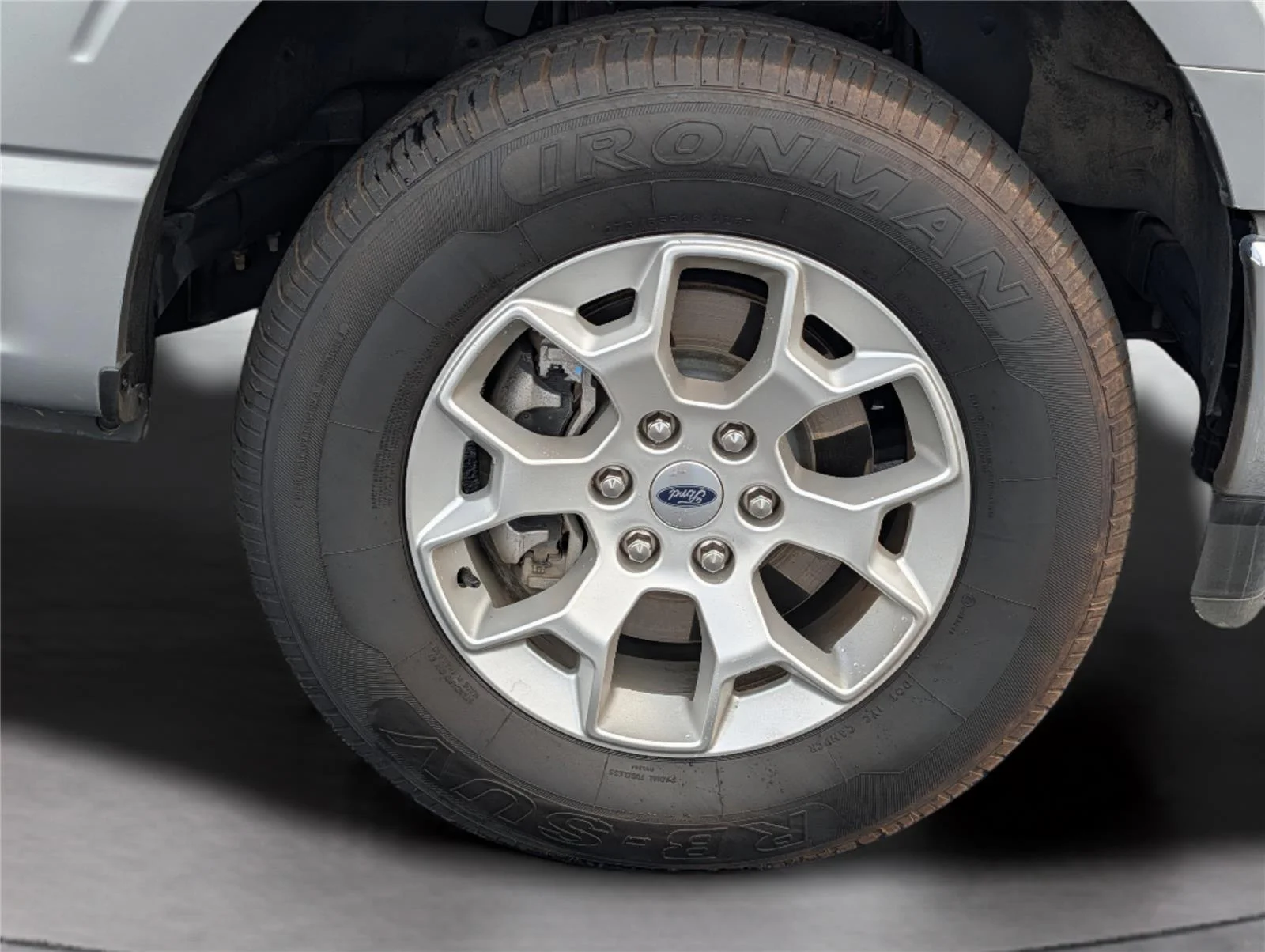 Used 2023 Iconic Silver Ford XLT image 36