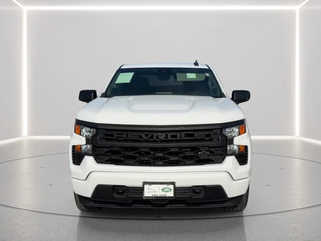 Used 2024 White Chevrolet Custom image 2